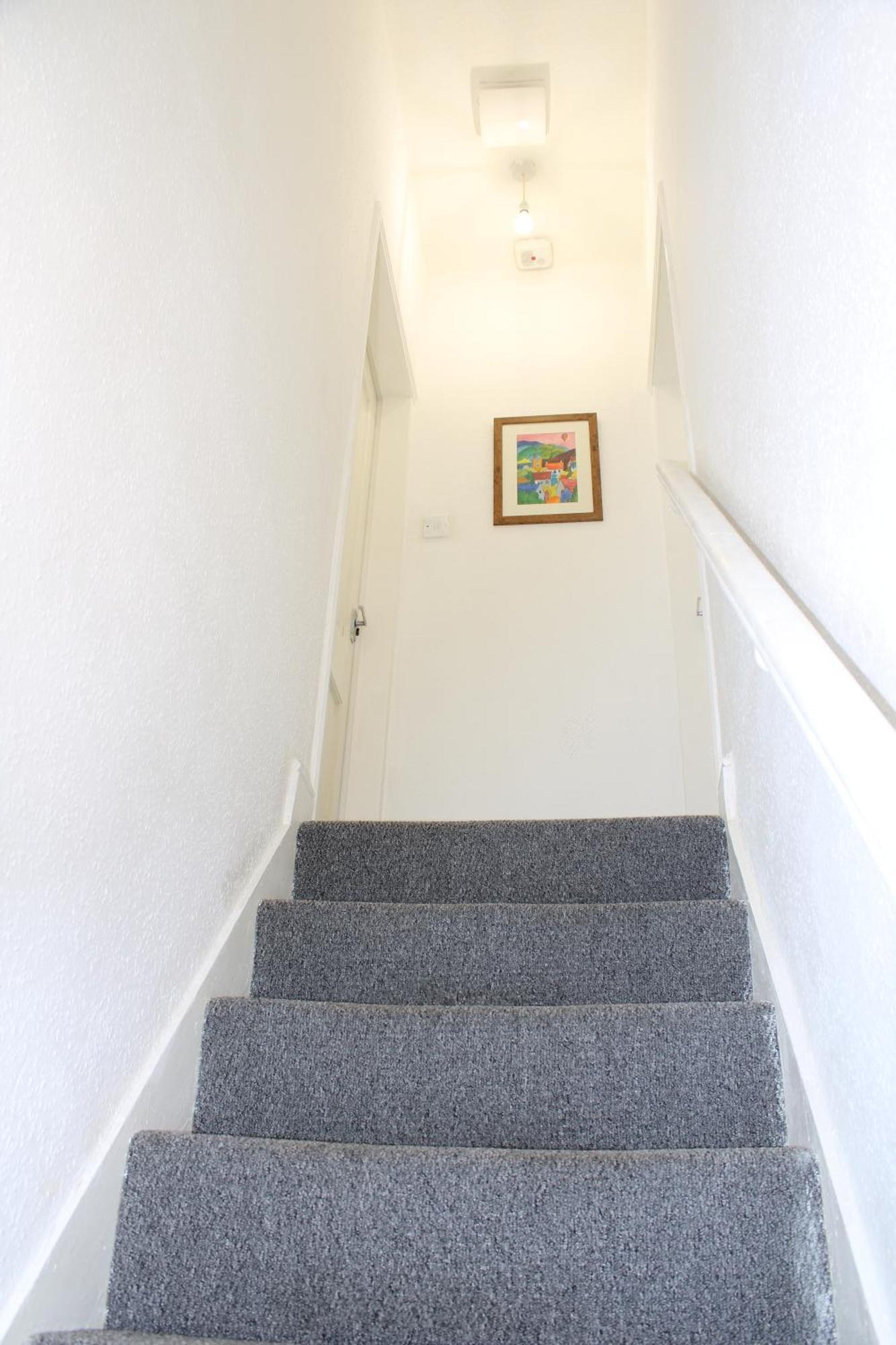 F2S Serviced Apartments 2Bedroom Terrace House With Free Wifi Netflix Suitable For Contractors Walking Distance To Train Station Derby Buitenkant foto